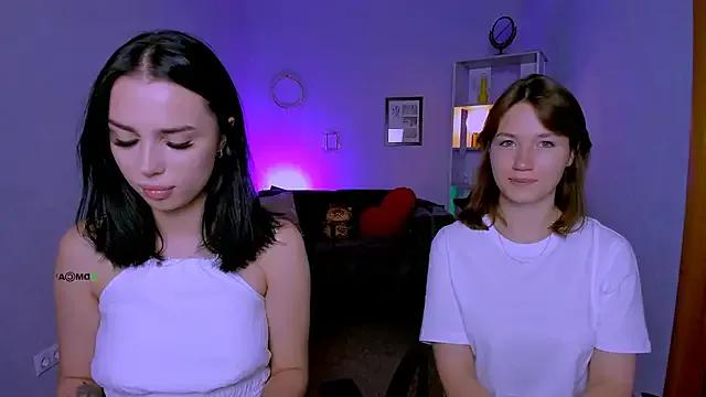 Checkout girls naked models with similar nickname. Cute sexy Free Models.