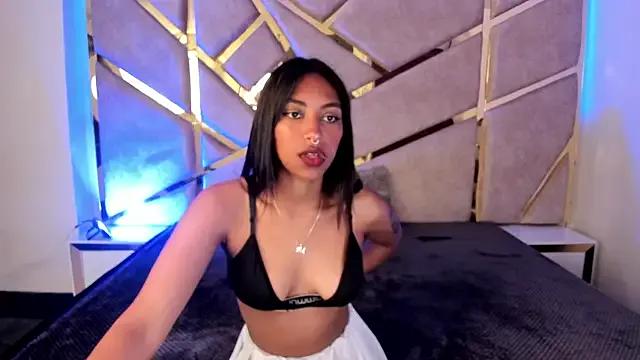 black_rosee_ from StripChat is Freechat