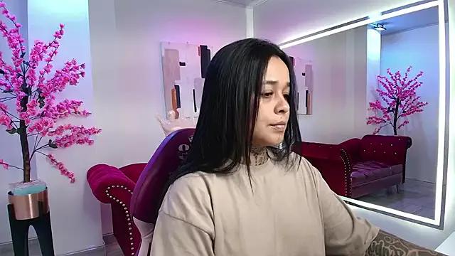 Black_roseee from StripChat is Freechat