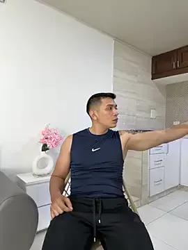 blackbullger_ from StripChat is Freechat