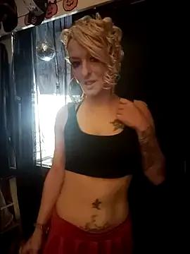 blondebarbiebae from StripChat is Freechat