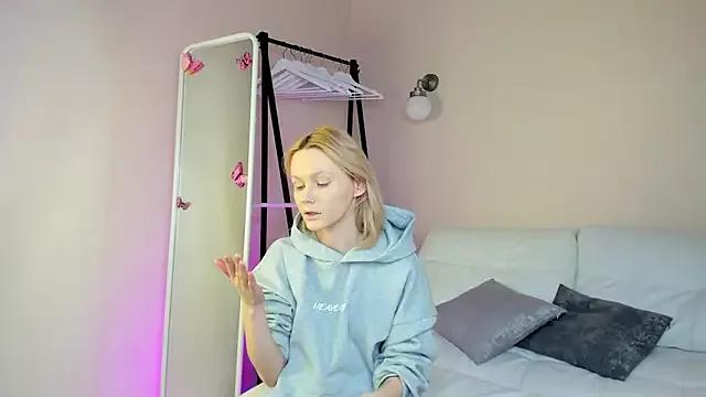 Checkout girls naked models with similar nickname. Cute sexy Free Models.