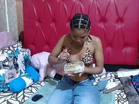 BondiBitch from StripChat is Freechat