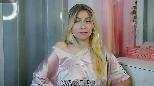 BonnieBodway from StripChat is Freechat