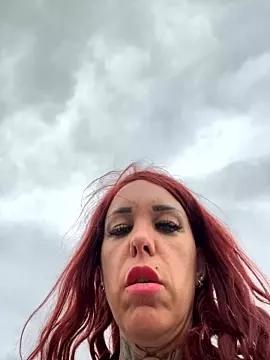 Bossbabebitch from StripChat