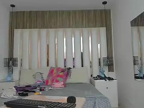 BritanyANDruby from StripChat is Freechat