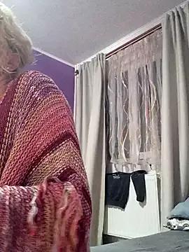 BritneyHudson from StripChat is Freechat