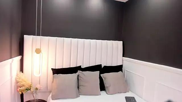 brittany_ashford from StripChat is Freechat