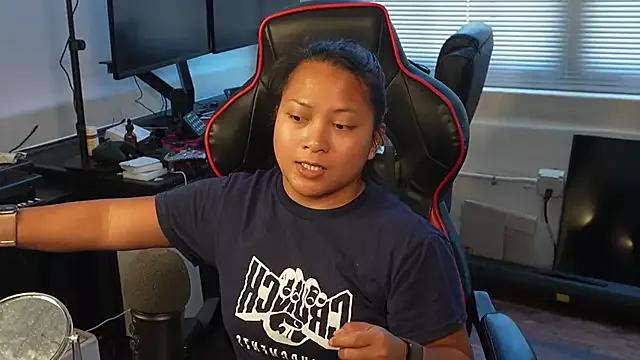 Bubbleliyah from StripChat
