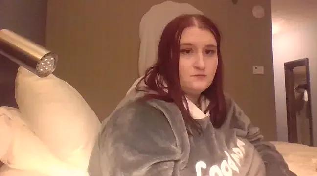 BubblyMoonie from StripChat