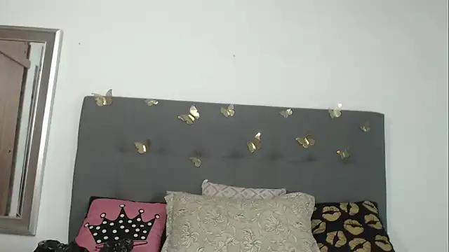 BUNNY__VELEZ from StripChat