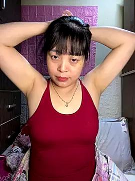 Butterfly_kee from StripChat is Freechat