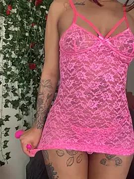 butterflybootyy from StripChat