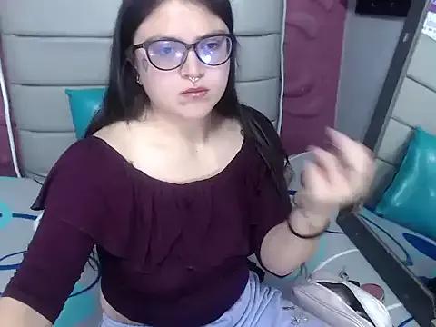 Cailing_Zu from StripChat is Freechat