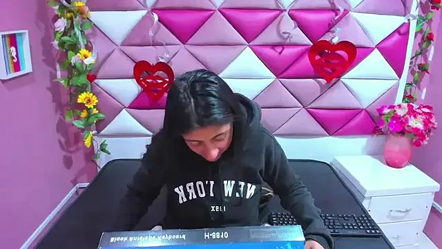 Checkout girls naked models with similar nickname. Cute sexy Free Models.