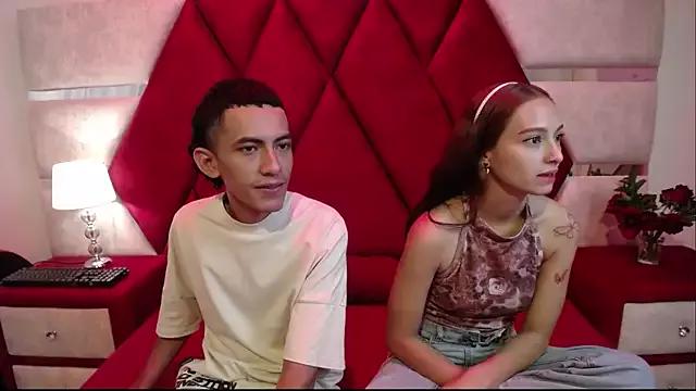 CamilayOscar from StripChat is Freechat