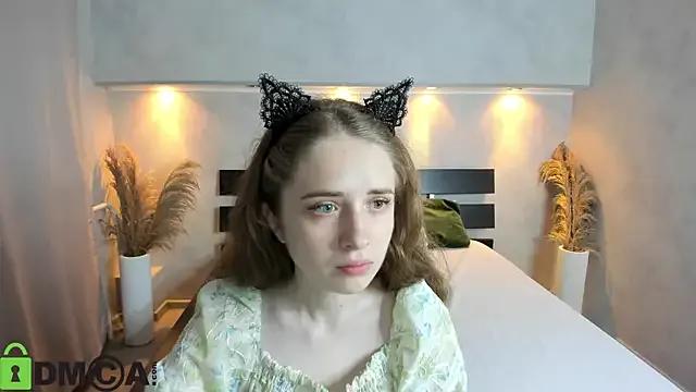 Camilla_Kelly from StripChat is Freechat