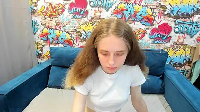 Camilla_Kelly from StripChat is Freechat