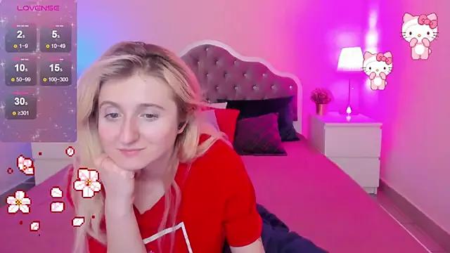 CamillaDreamer from StripChat is Freechat