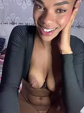 Cammgirlmii from StripChat is Freechat