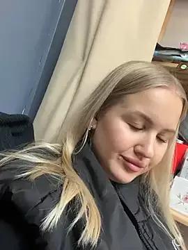 CandyVice from StripChat is Freechat