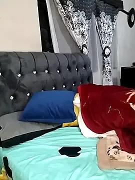 CaramelBoootie from StripChat is Freechat