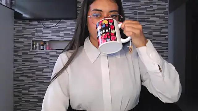 Carla_Bennett__ from StripChat is Freechat