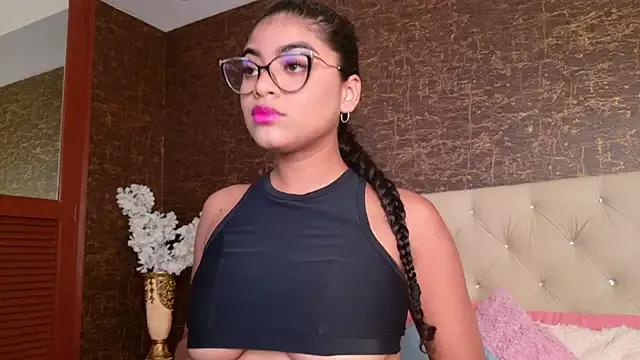 Carly_Monroe_ from StripChat is Freechat