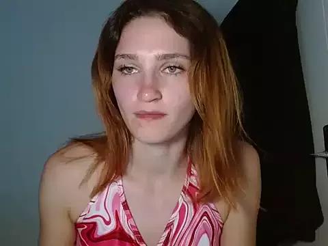 CarmelinaShow from StripChat is Freechat