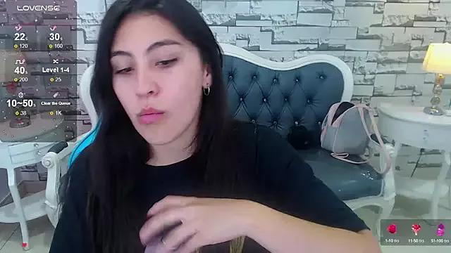 carolina_moreno_a from StripChat is Freechat