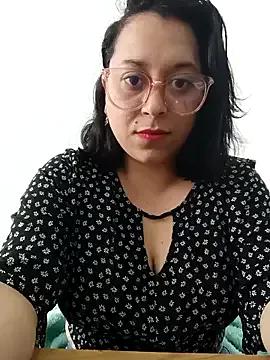 Caroline-17 from StripChat is Freechat