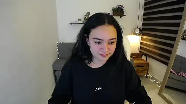 Caroline_Restrepo_26 from StripChat is Freechat