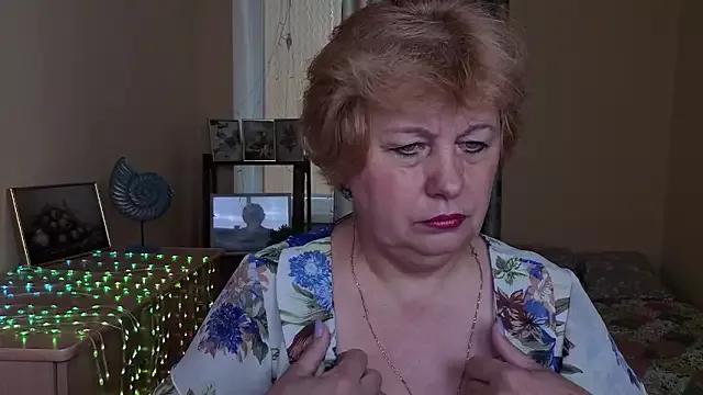 Casey_tint from StripChat is Freechat