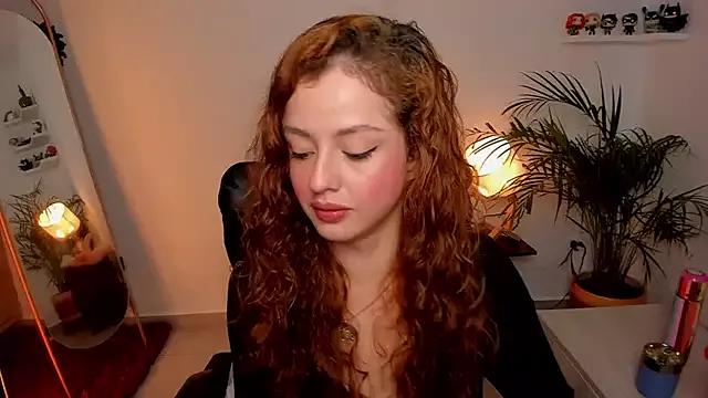 Cassandra_Caiin from StripChat