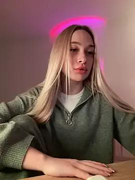 Cassiie_ from StripChat