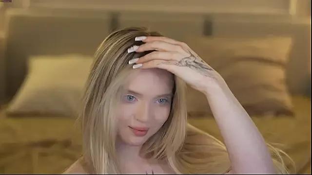 Checkout girls naked models with similar nickname. Cute sexy Free Models.
