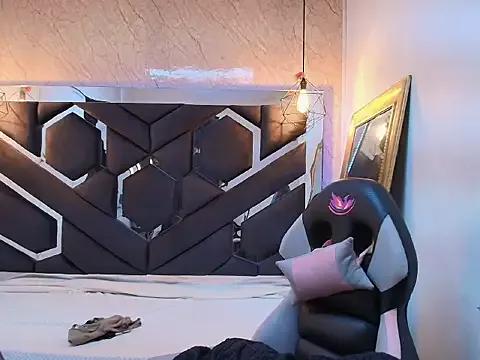 cataleya_sambrano from StripChat is Freechat