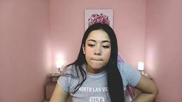 Catalina_Paez_ from StripChat is Freechat