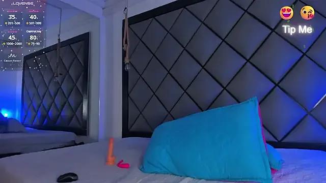 Cattalina_25 from StripChat is Freechat