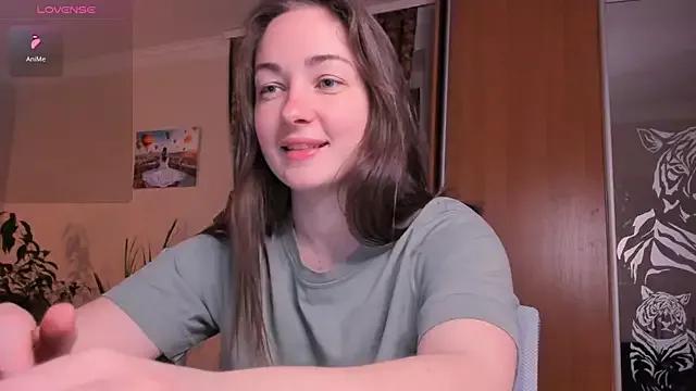 cClandesTina from StripChat is Freechat