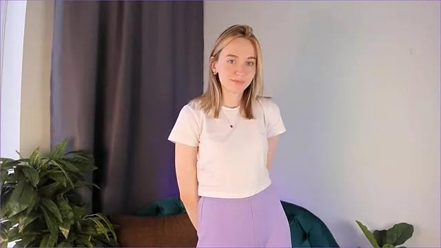 CedelKyngi from StripChat