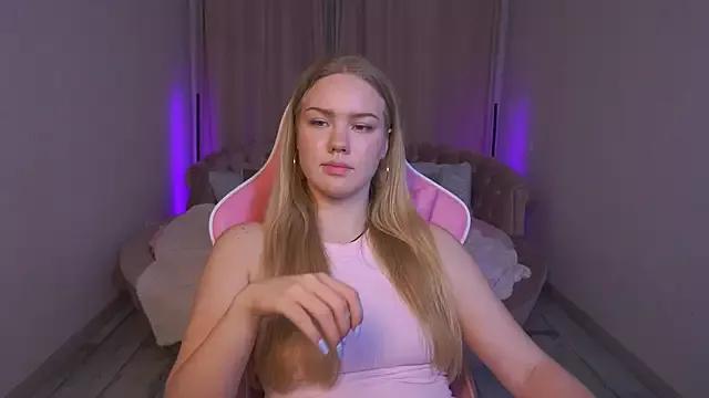 CelesteNoir from StripChat is Freechat