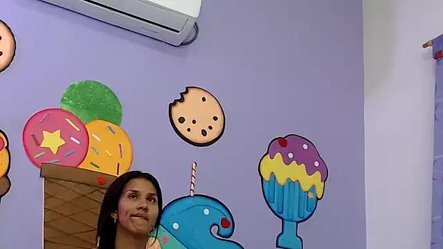 celesteskinny18 from StripChat is Freechat