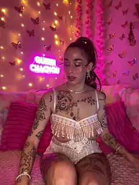 Chachou000 from StripChat