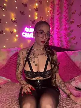 Chachou000 from StripChat