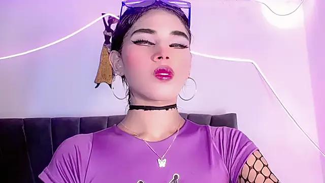 charlo_doll from StripChat is Freechat