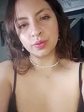 Charlotte_love_ from StripChat is Freechat