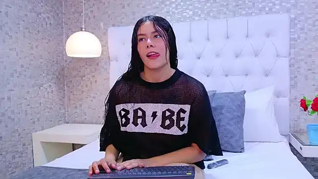 CharlotteCaruso from StripChat is Freechat