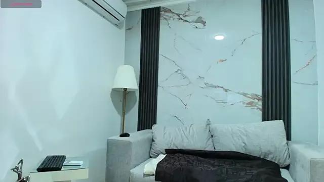Chataleya_Rosse from StripChat is Freechat