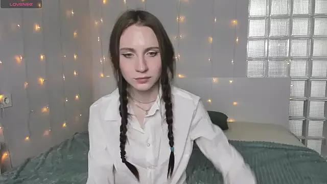 Checkout girls naked models with similar nickname. Cute sexy Free Models.